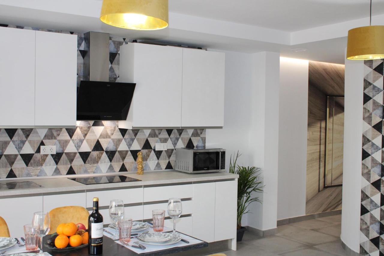 Los Boliches Holidays Suites Fuengirola Εξωτερικό φωτογραφία