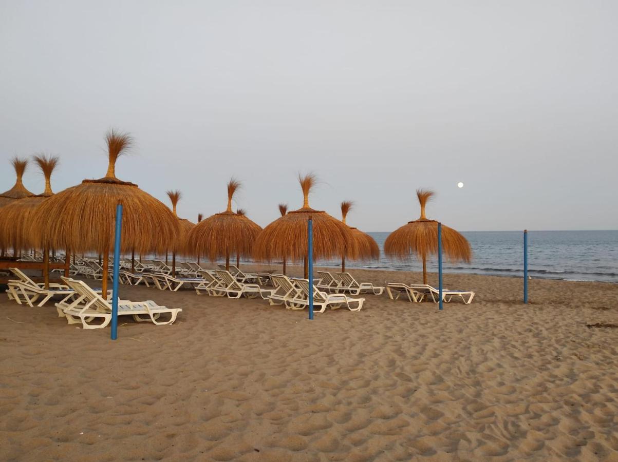 Los Boliches Holidays Suites Fuengirola Εξωτερικό φωτογραφία