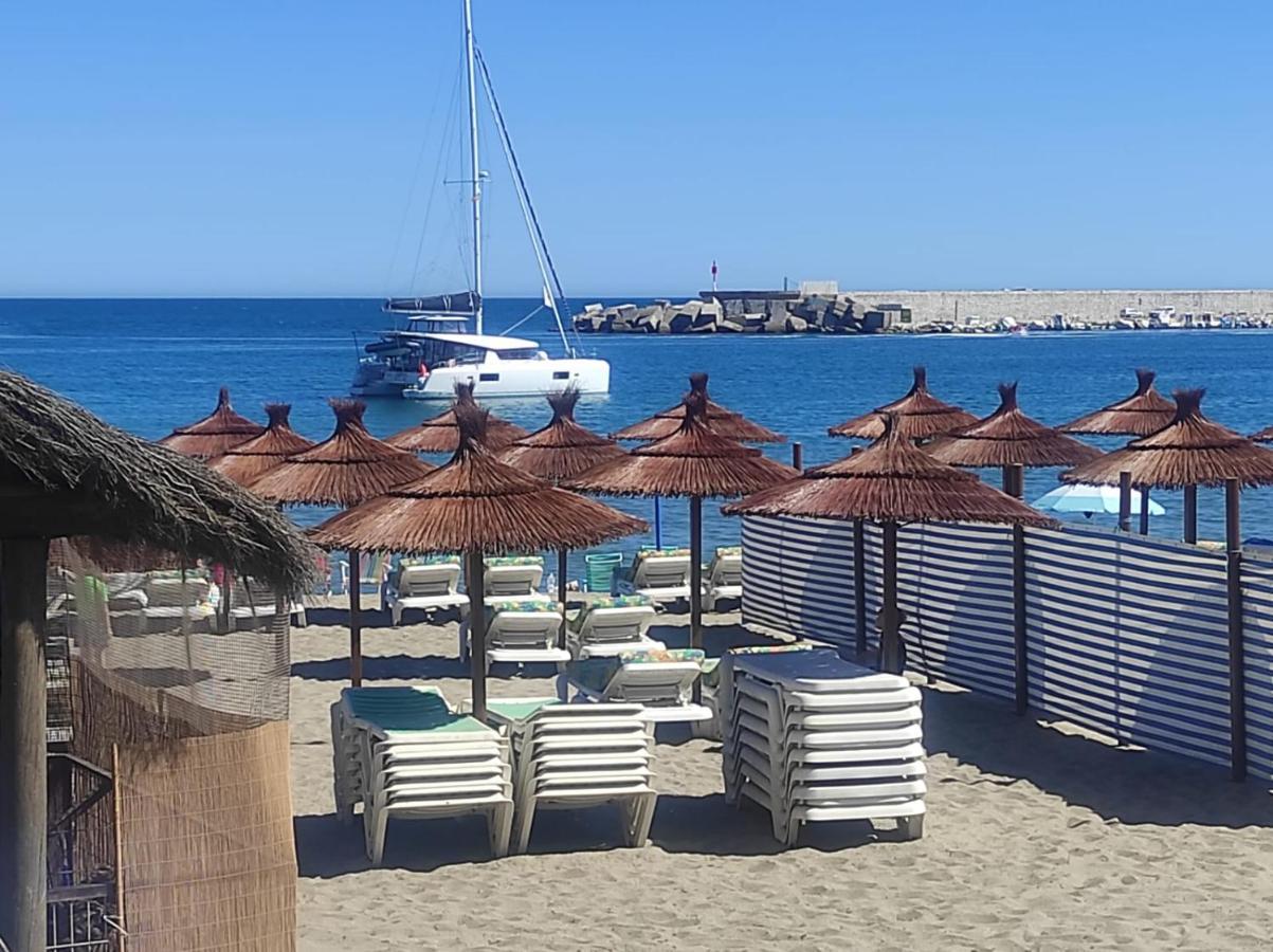 Los Boliches Holidays Suites Fuengirola Εξωτερικό φωτογραφία